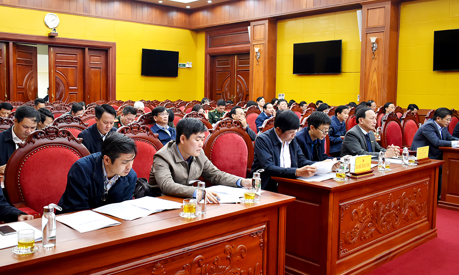 Triển khai công tác kiểm tra, giám sát và kỷ luật Đảng bảo đảm toàn diện, hiệu quả
