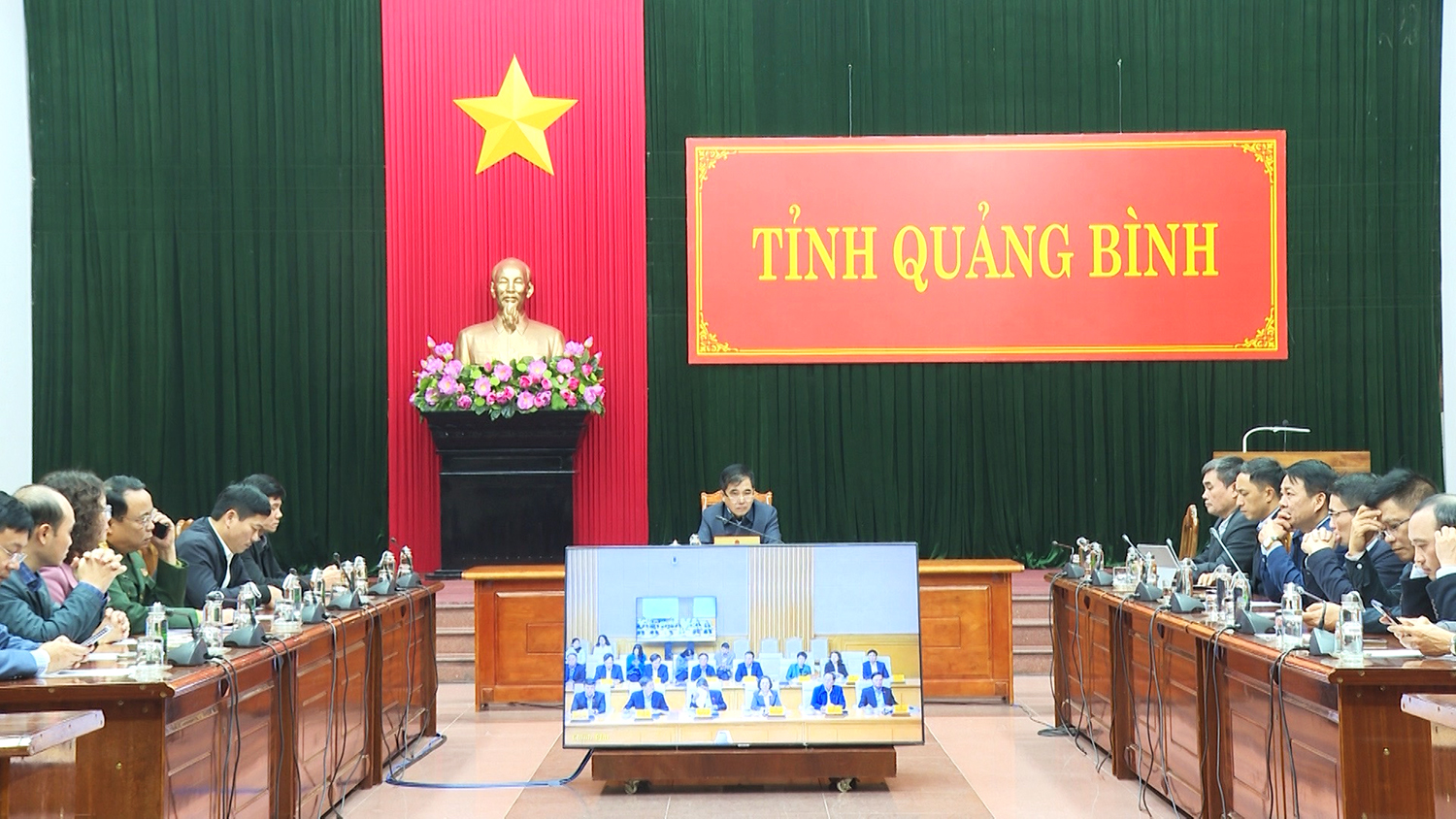 Quán triệt, triển khai thi hành các luật, nghị quyết được thông qua tại kỳ họp thứ 8, Quốc hội khóa XV