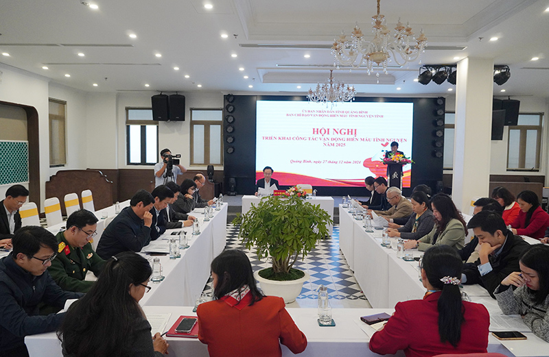 Phấn đấu tiếp nhận 12.900 đơn vị máu trong năm 2025