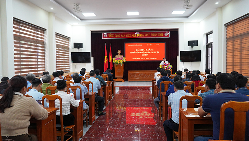 Quang cảnh lớp bồi dưỡng.