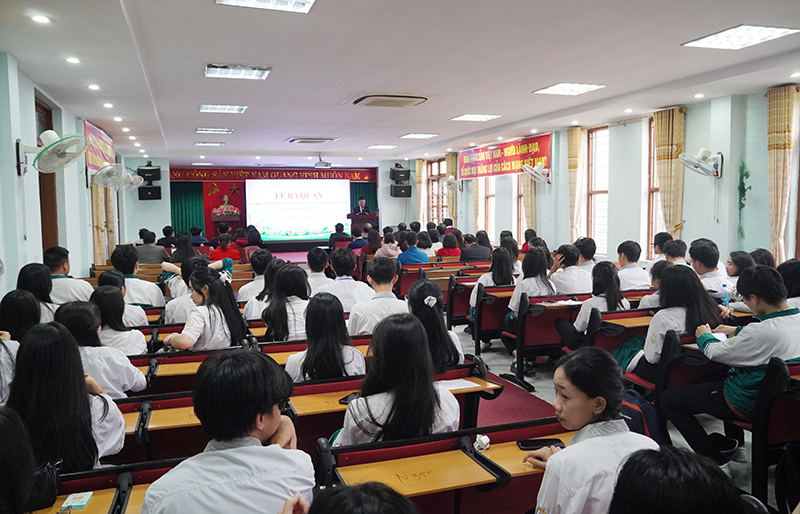 Quang cảnh buổi lễ.