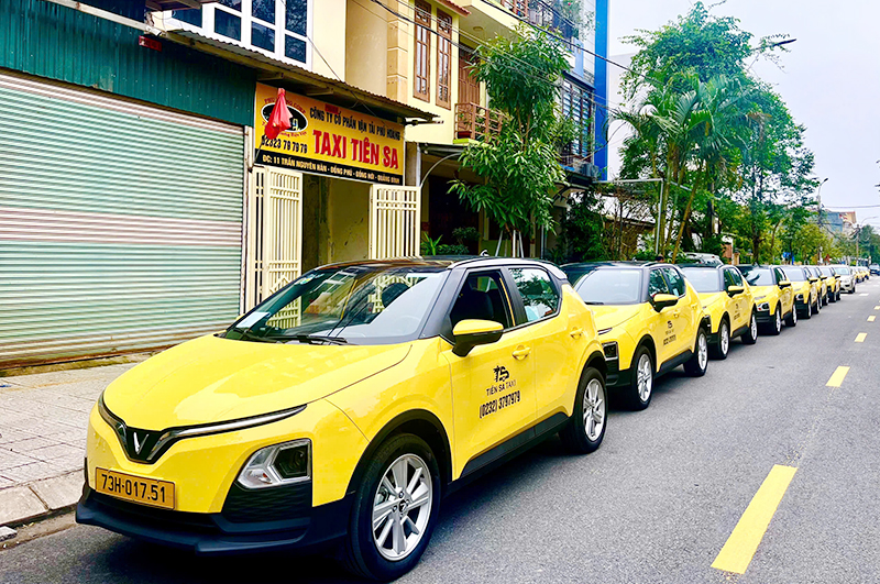 Tiên Sa là đơn vị taxi truyền thống đầu tiên ở Quảng Bình tham gia vào mục tiêu chuyển đổi giao thông xanh.