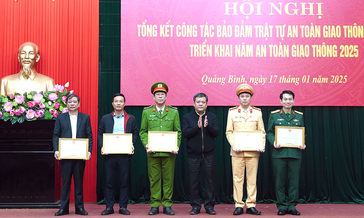 Bảo đảm trật tự an toàn giao thông cần có cách làm mới, giải pháp mới