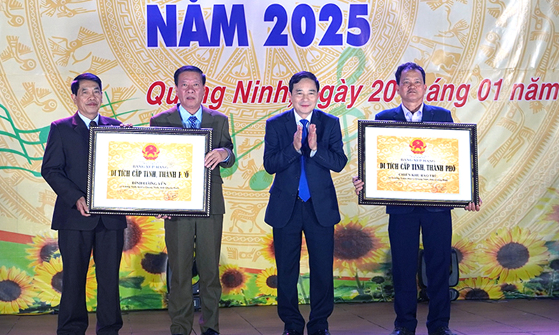 Quảng Ninh: Liên hoan văn nghệ mừng Đảng, mừng xuân Ất Tỵ 2025