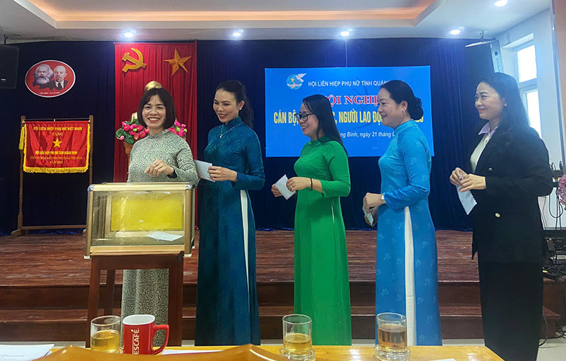 Phụ nữ Quảng Bình triển khai mô hình mới xóa nhà tạm, nhà dột nát