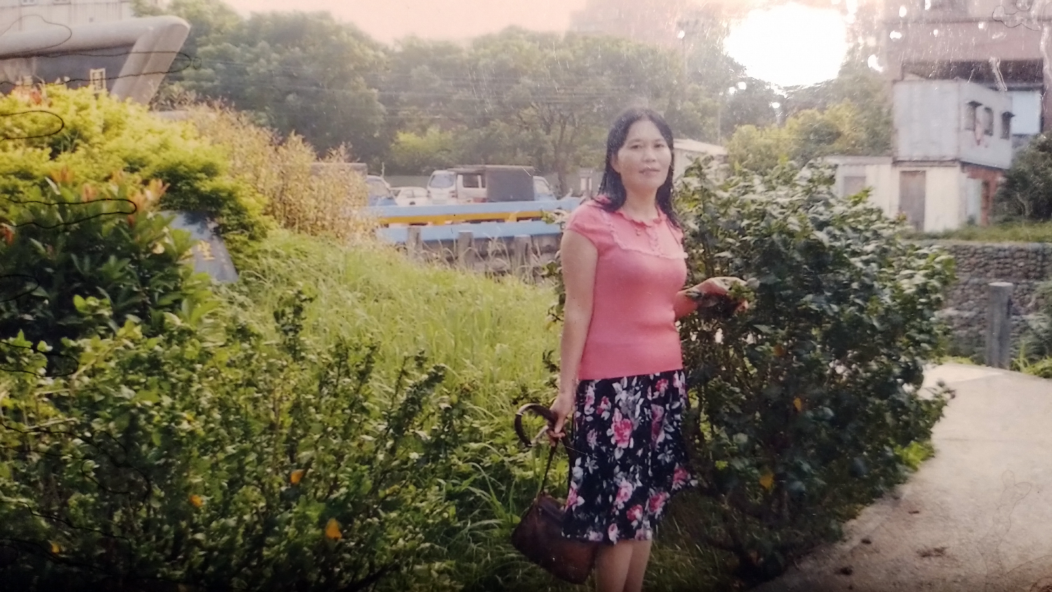 "Ô Sin" viết báo hải ngoại