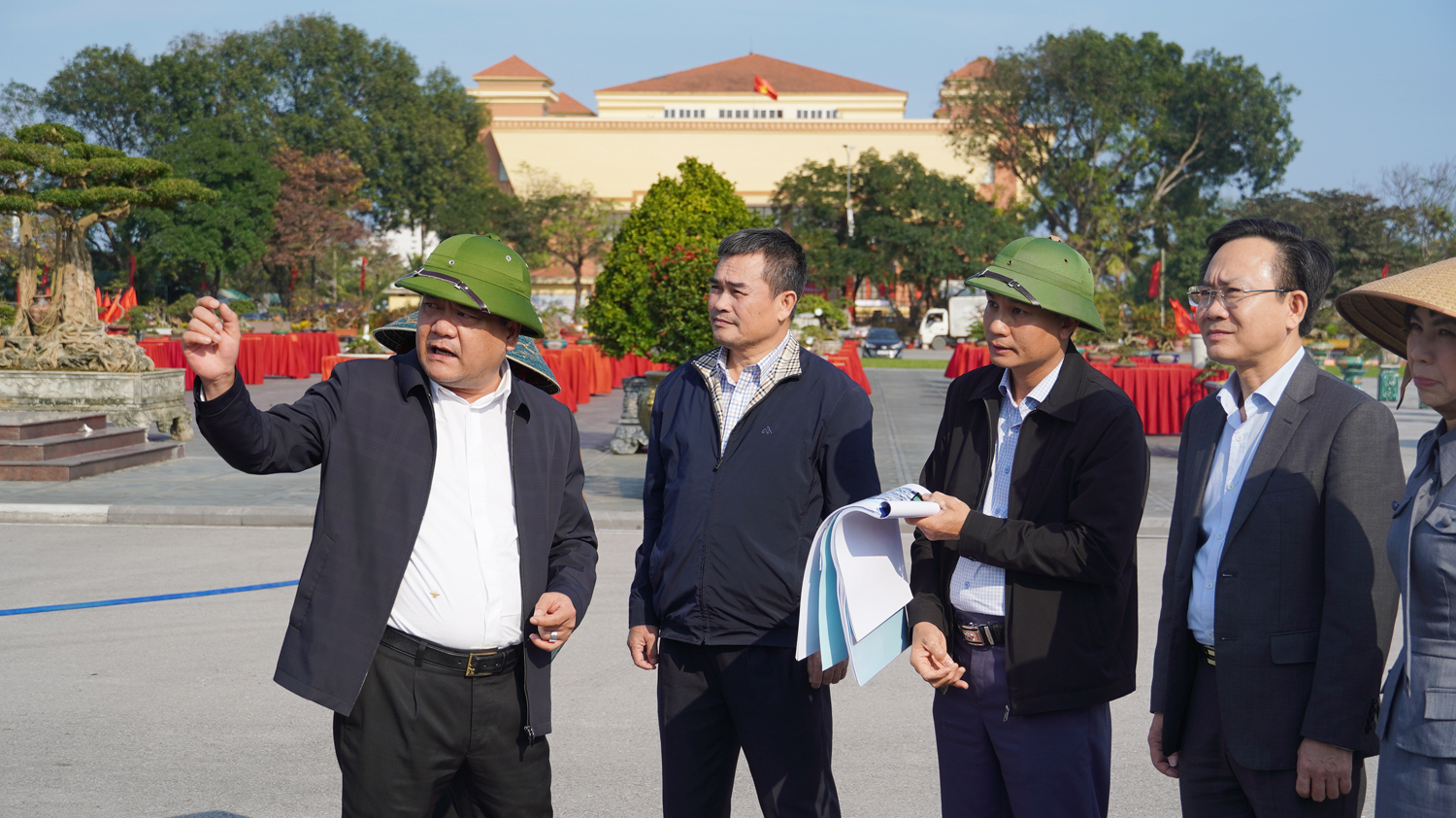 Lãnh đạo tỉnh kiểm tra công tác chuẩn bị đón Tết Nguyên đán Ất Tỵ 2025