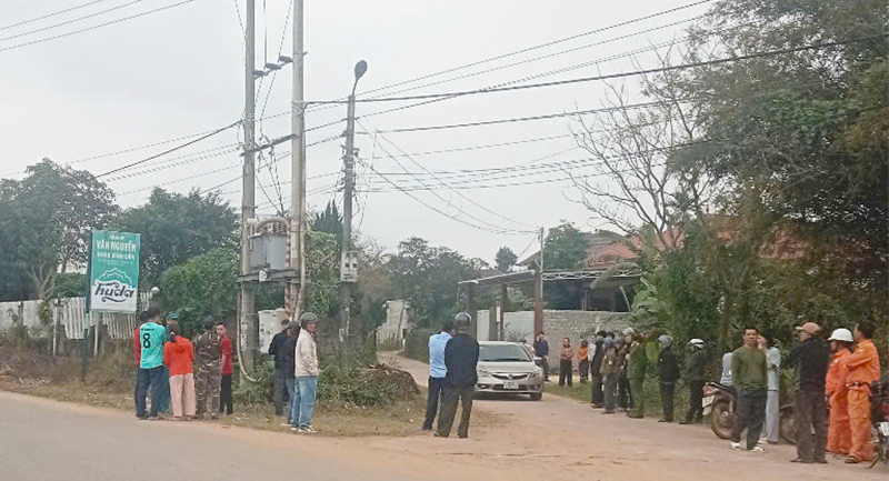 Bố Trạch: Một người bị ngã tử vong trong khi sửa điện