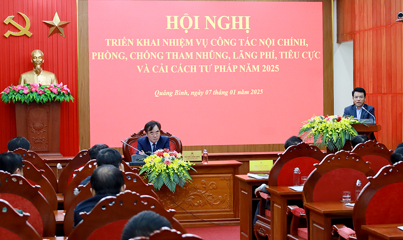 Quang cảnh hội nghị.