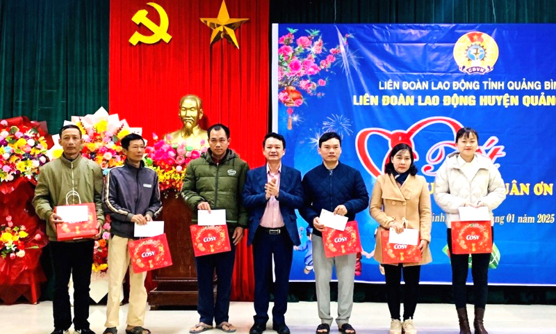 Chăm lo cho người nghèo