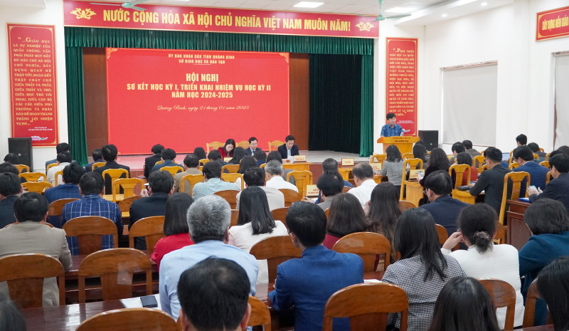 Sắp xếp tổ chức bộ máy tinh gọn, hoạt động hiệu quả