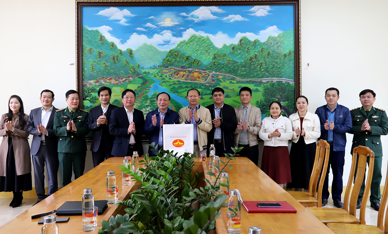 Đồng chí Phó Bí thư Thường trực Tỉnh ủy thăm và làm việc tại xã Trường Sơn