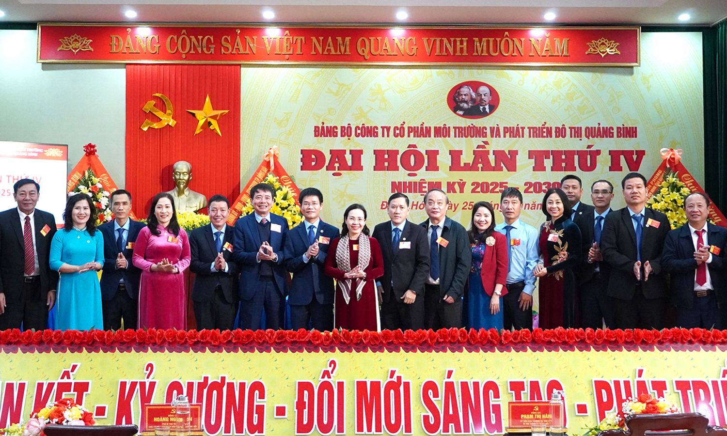 Đại hội Đảng bộ Công ty CP Môi trường và Phát triển đô thị Quảng Bình