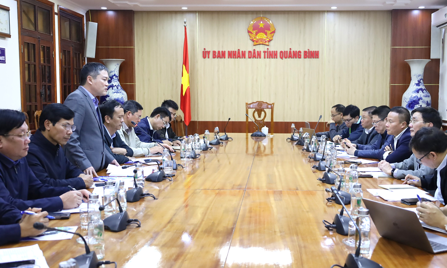 Đẩy nhanh tiến độ triển khai dự án trọng điểm ngành năng lượng