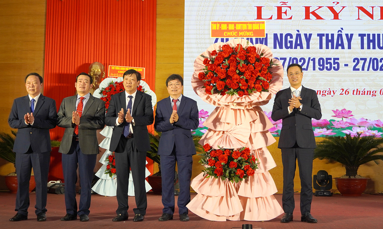 Long trọng kỷ niệm 70 năm Ngày Thầy thuốc Việt Nam