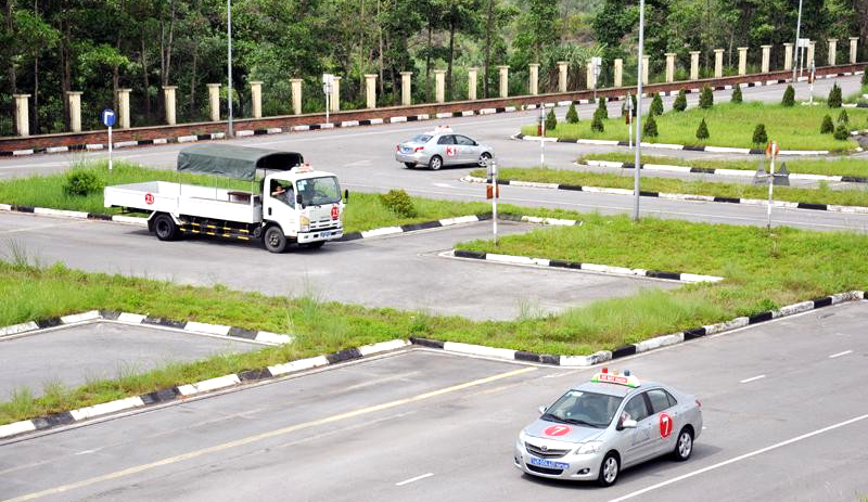 Từ ngày 1/3: Sở giao thông vận tải dừng sát hạch, cấp giấy phép lái xe