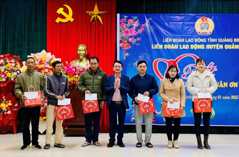 Nhiều chương trình ý nghĩa hướng về người dân trong dịp Tết Nguyên đán Ất Tỵ năm 2025.