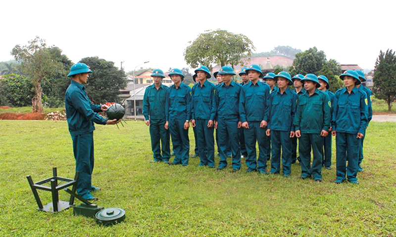 Theo Nghị định số 16/2025/NĐ-CP của Chính phủ, từ 23/3, tăng mức phụ cấp chức vụ Chỉ huy Dân quân tự vệ, phụ cấp hàng tháng với Thôn đội trưởng, trợ cấp ngày công lao động với dân quân biển.