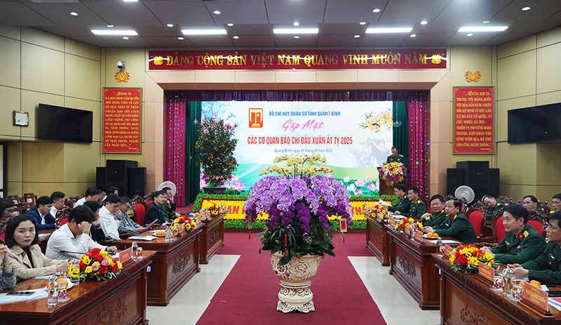 Quang cảnh buổi gặp mặt.