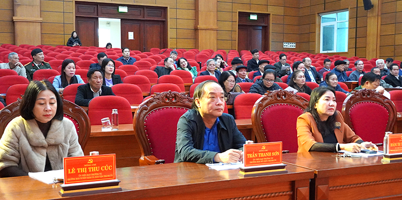 Các đại biểu tham dự hội nghị.