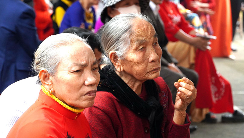 Những ánh nhìn hoài niệm