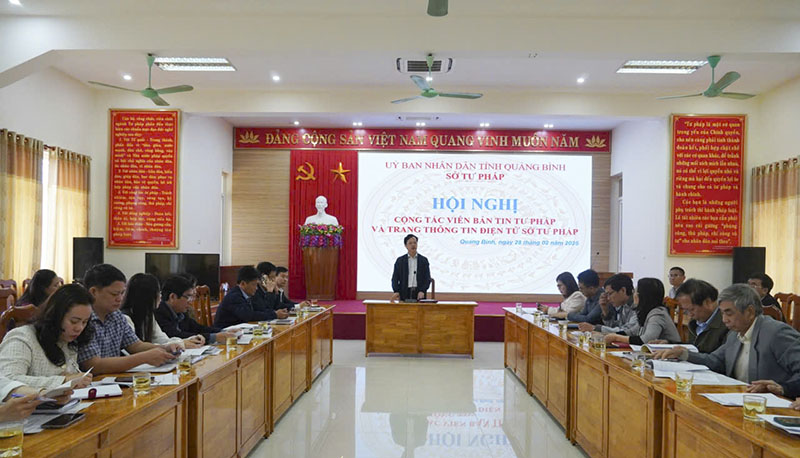 Toàn cảnh hội nghị