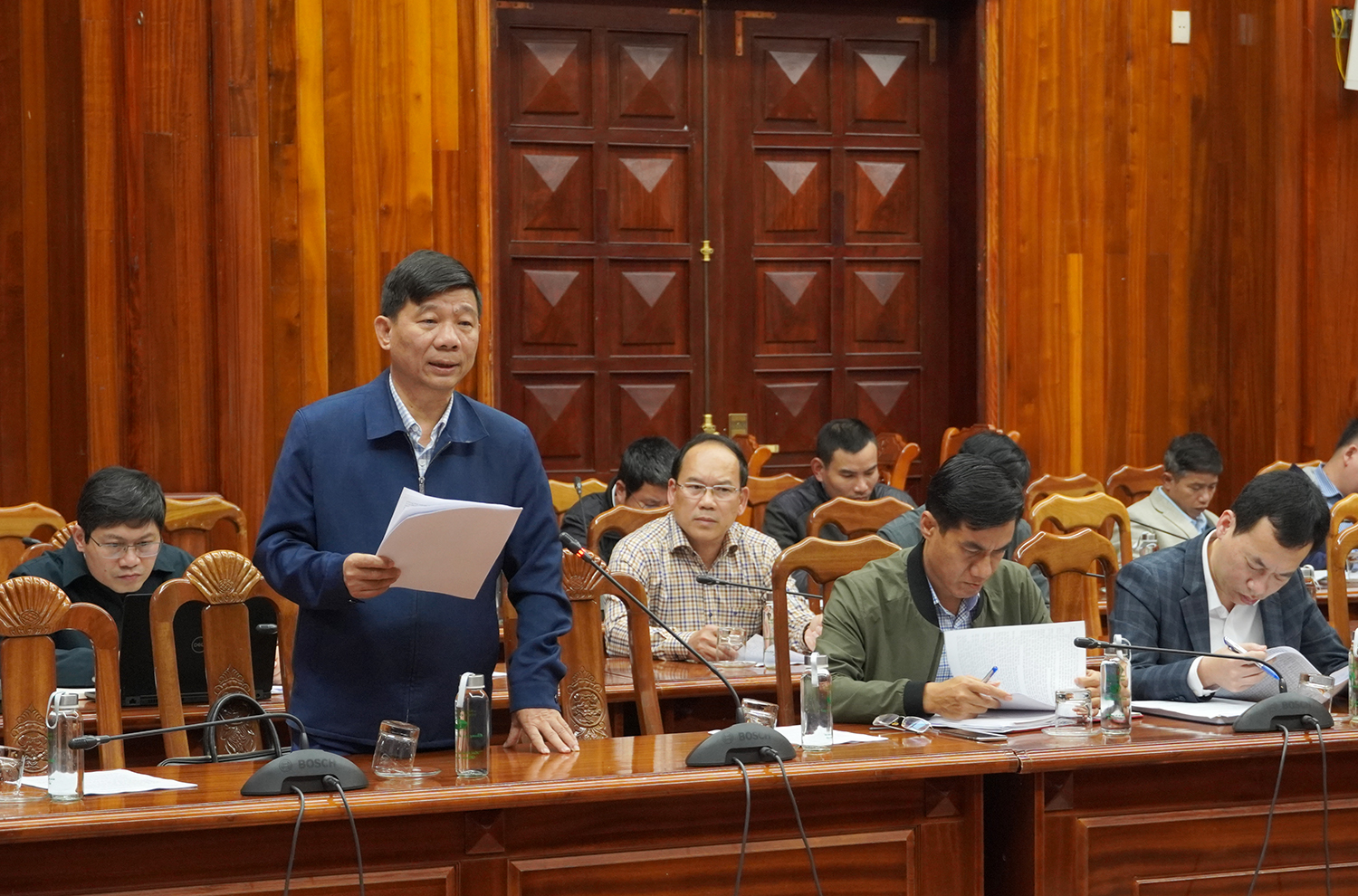 Thành viên Ban Chỉ đạo báo cáo kết quả công tác chống khai thác IUU.