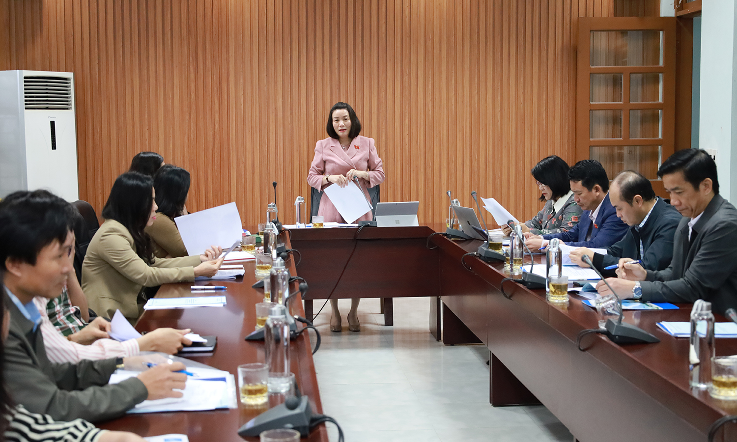 Thực hiện chính sách phát triển và sử dụng nguồn nhân lực chất lượng cao