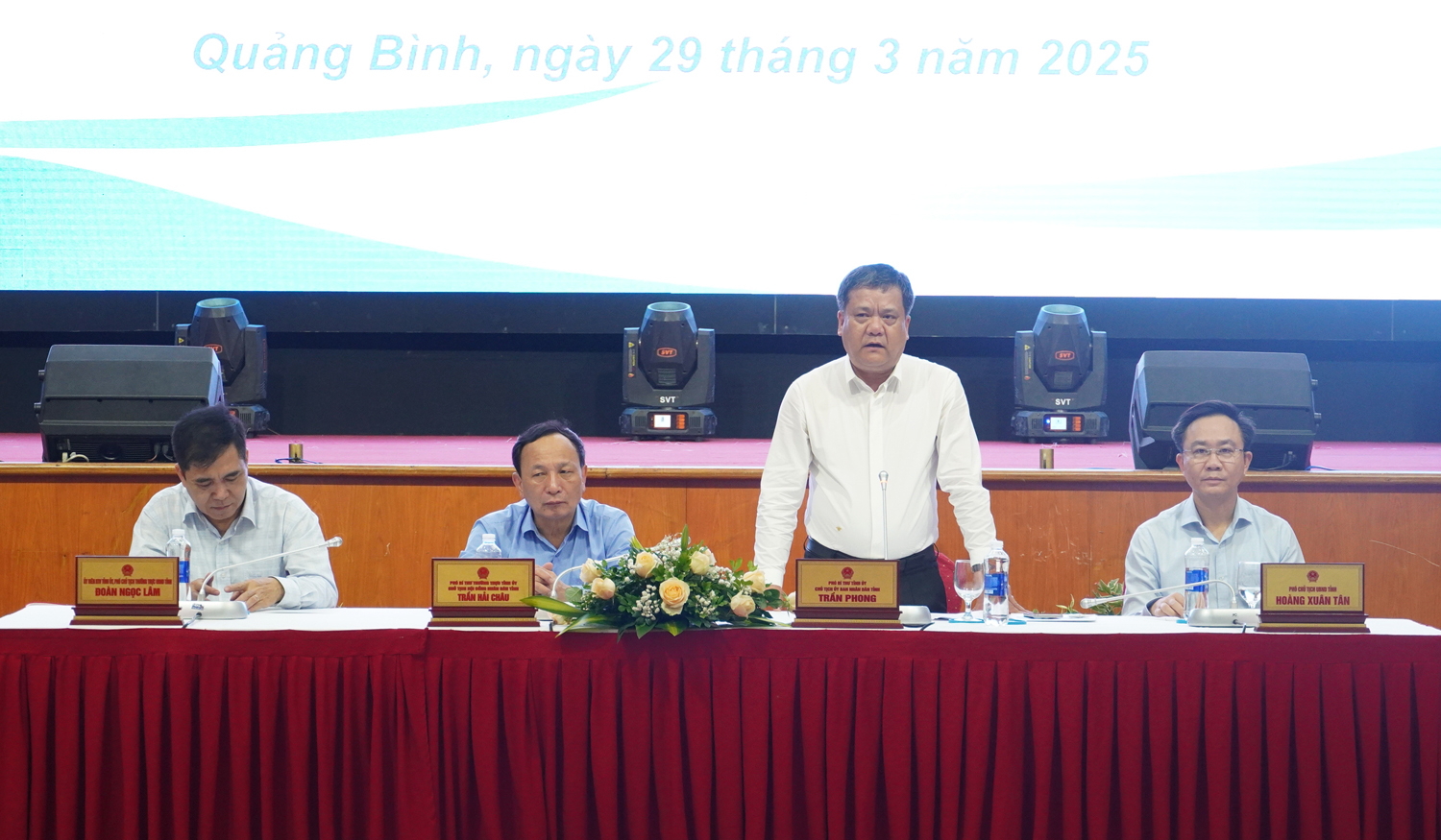Đồng hành, tạo điều kiện thuận lợi nhất cho doanh nghiệp, nhà đầu tư phát triển bền vững