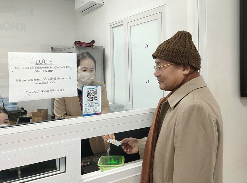 Nhiều khó khăn trong khám, chữa bệnh bằng căn cước công dân