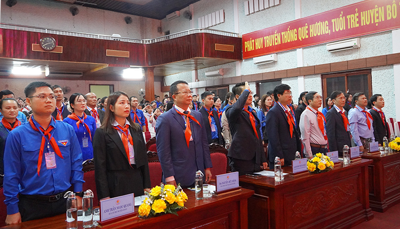 Các đại biểu tham dự đại hội.