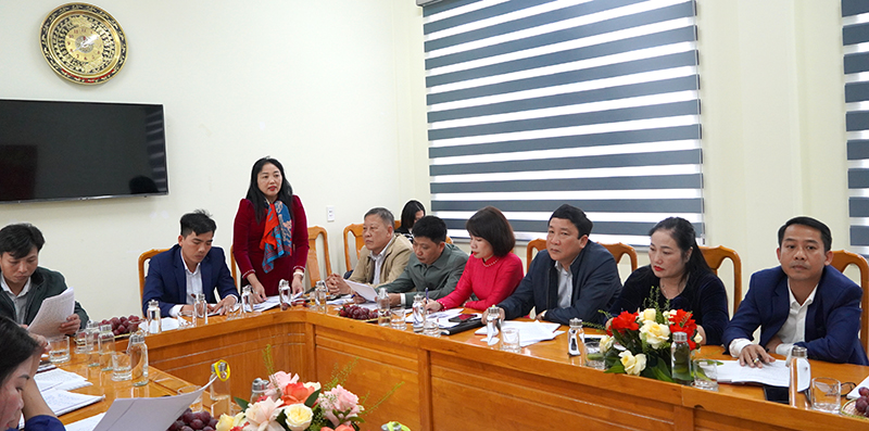 Đại biểu tham gia thảo luận.