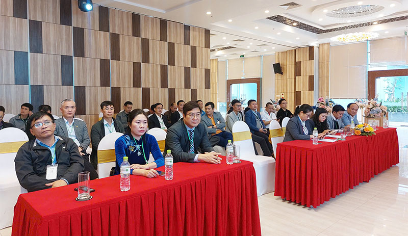 Các đại biểu tham dự đại hội