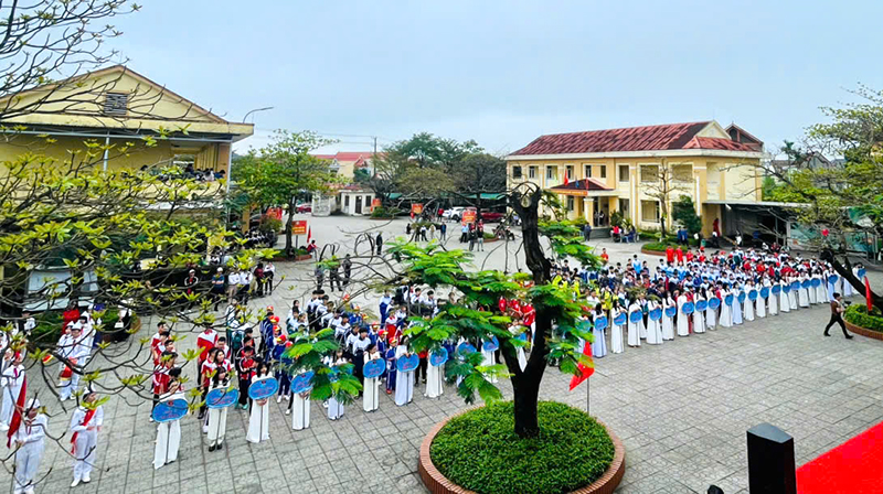 Quang cảnh lễ khai mạc.