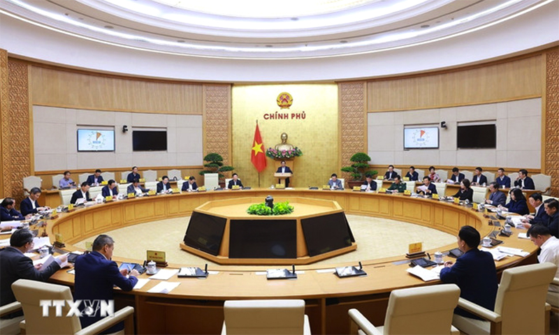 Thủ tướng Phạm Minh Chính chủ trì phiên họp Chính phủ chuyên đề về xây dựng pháp luật tháng 3/2025. (Ảnh: Dương Giang/TTXVN)
