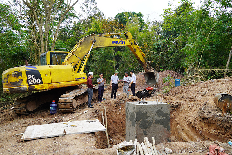 Nỗ lực phủ sóng tại các “vùng trắng” về thông tin liên lạc ở các xã khu vực biên giới.