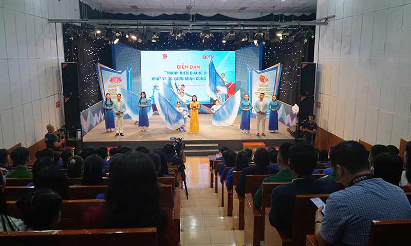Toàn cảnh chương trình.