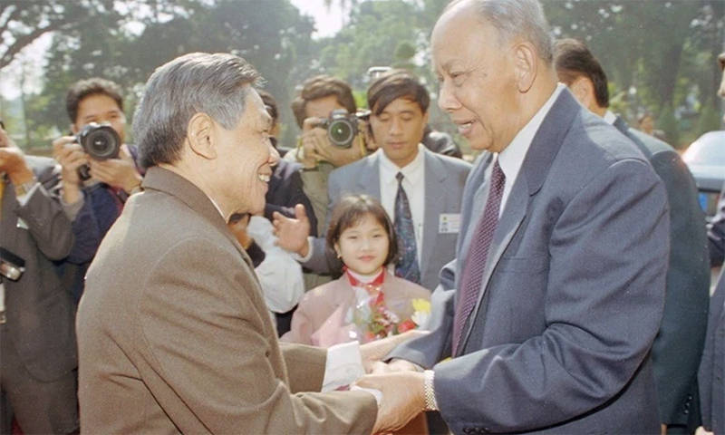 "Phải giữ gìn quan hệ đặc biệt Lào-Việt Nam mãi luôn là mối quan hệ tốt nhất"