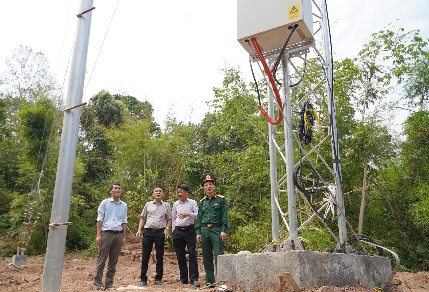 Viettel mở rộng diện phủ sóng tại địa bàn biên giới