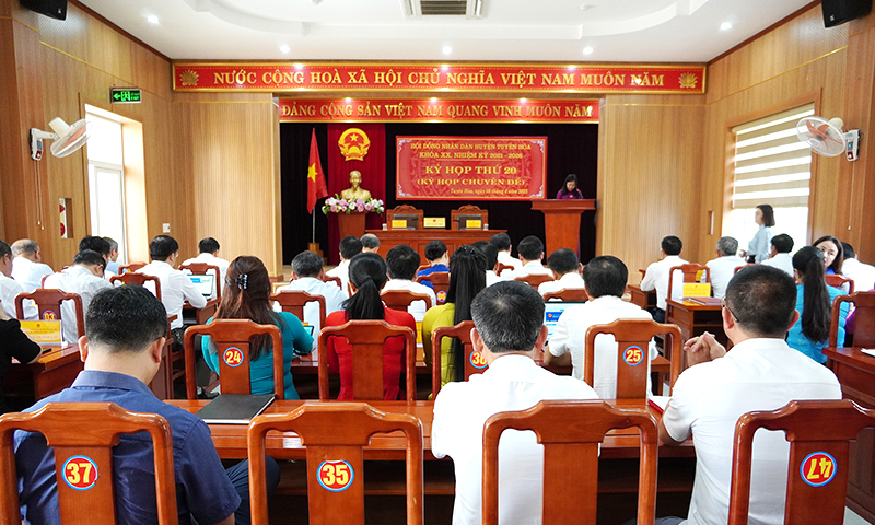 HĐND huyện Tuyên Hóa: Thông qua các nghị quyết quan trọng