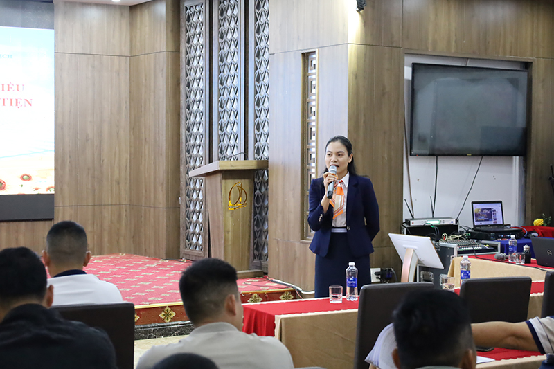 Tập huấn nghiệp vụ cho đội ngũ phục vụ vận tải khách du lịch