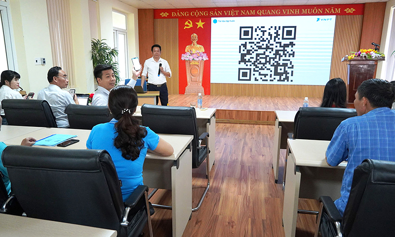 Nâng cao kiến thức chuyển đổi số cho các hợp tác xã