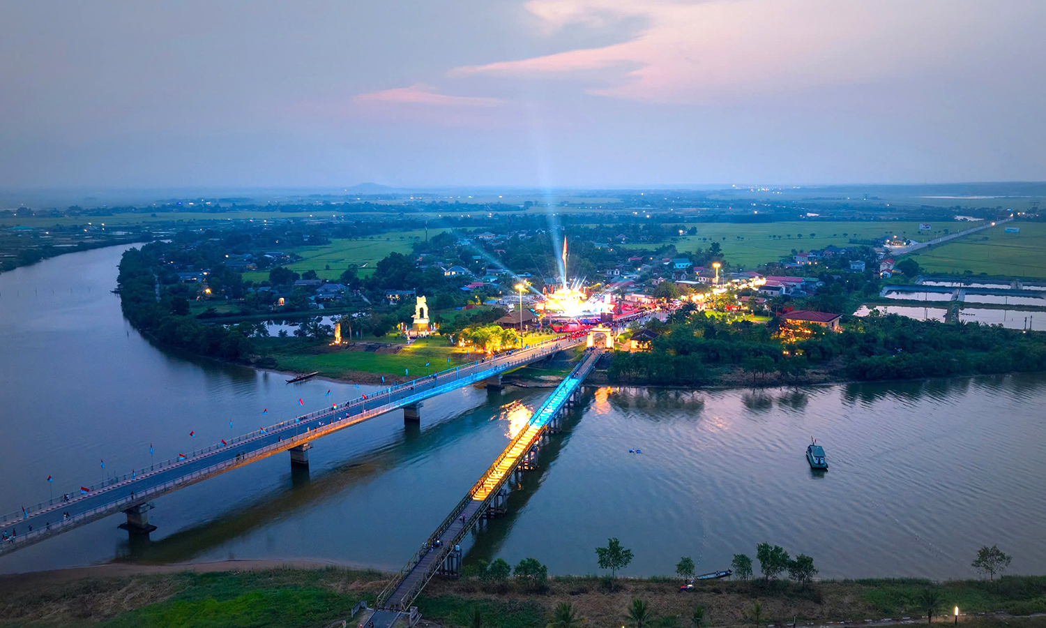 "Hẹn ngày chiến thắng, ta sẽ về trong một nhà..."