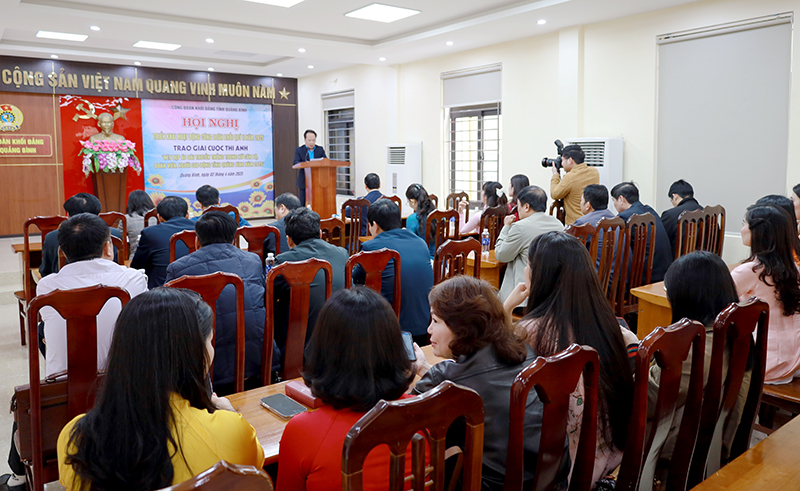 Quang cảnh hội nghị.
