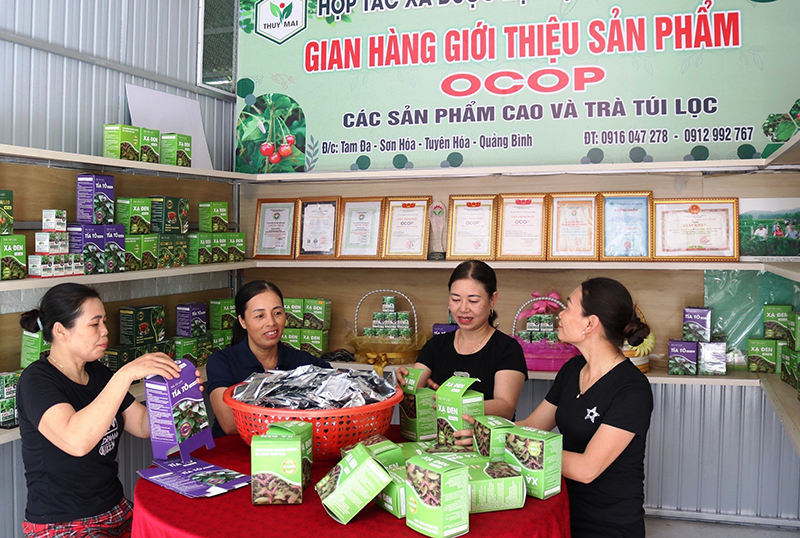 Sở Nông nghiệp-Môi trường chú trọng hỗ trợ các doanh nghiệp, hợp tác xã, cơ sở sản xuất tham gia các hoạt động xúc tiến thương mại, giới thiệu sản phẩm.