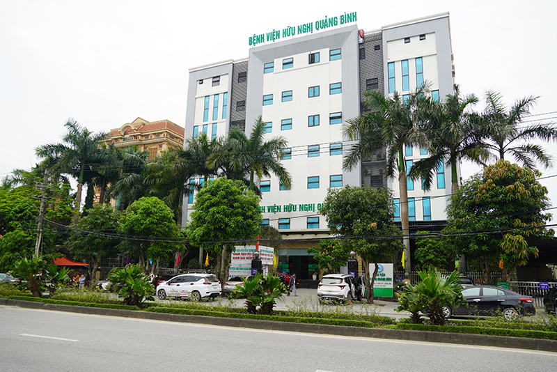 Bệnh viện Hữu nghị Quảng Bình tại 78 Hữu Nghị, TP. Đồng Hới.