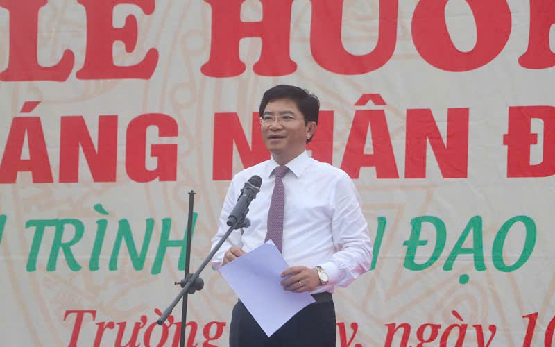  Đồng chí Trưởng ban Tuyên giáo và Dân vận Tỉnh uỷ Trương An Ninh phát biểu tại lễ phát động.