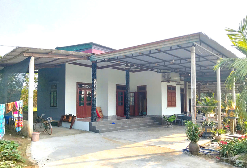 Ngôi nhà của NCC ở xã Hưng Trạch (Bố Trạch) vừa được cải tạo, sửa chữa hoàn thiện.