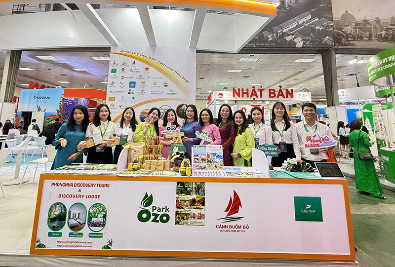 Hội chợ có sự tham gia của các đơn vị, doanh nghiệp du lịch Quảng Bình.