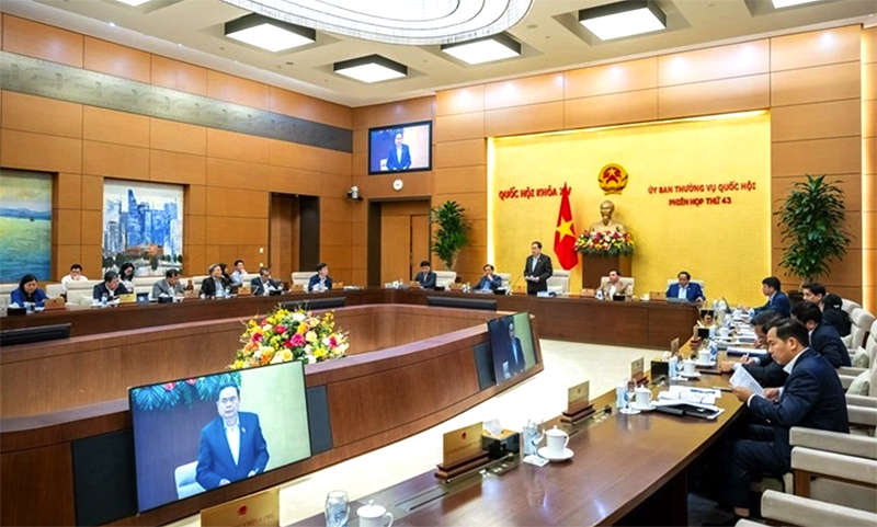 Phiên họp 43 của Ủy ban Thường vụ Quốc hội.